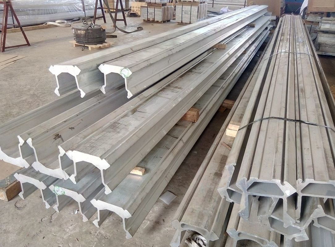 T Shape 4.2M Aluminium 6063 T6 được sản xuất bởi các nhà cung cấp đùn nhôm đủ tiêu chuẩn